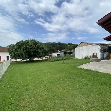 Дом отдыха Mendi Bichta *