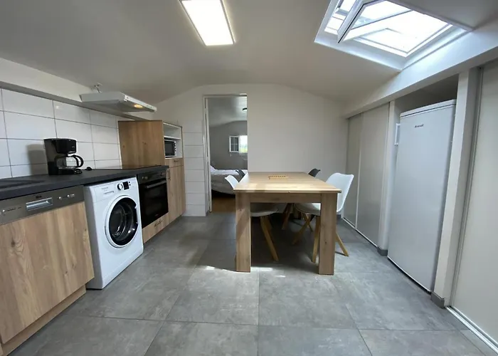 Mendi Bichta * Halsou